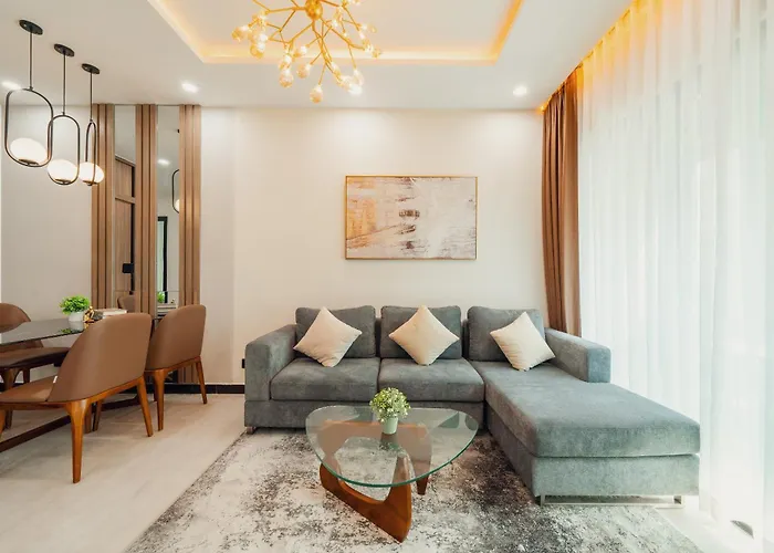 Tropical House - New Apartment At Delasol